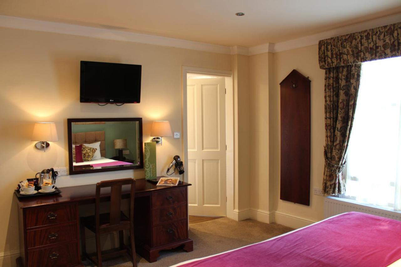The Dibbinsdale Inn Bromborough Extérieur photo